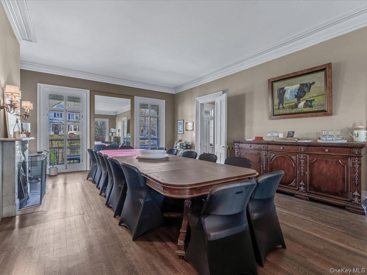 Single Family Center Queens, NY 11363, MLS-941527-11