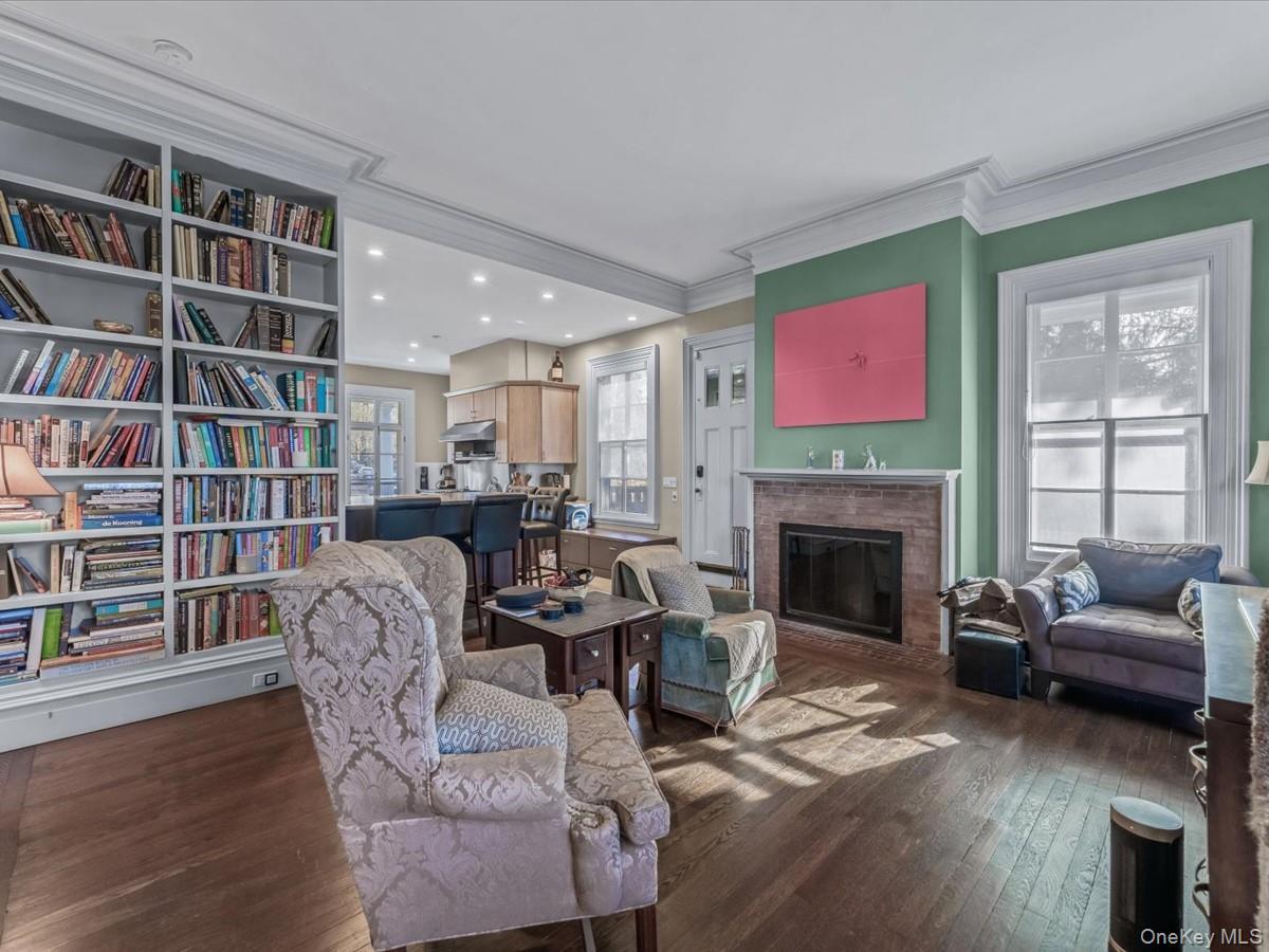 Single Family Center Queens, NY 11363, MLS-941527-13