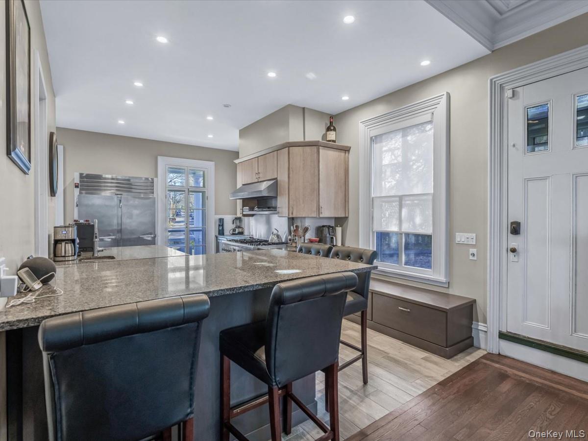 Single Family Center Queens, NY 11363, MLS-941527-17