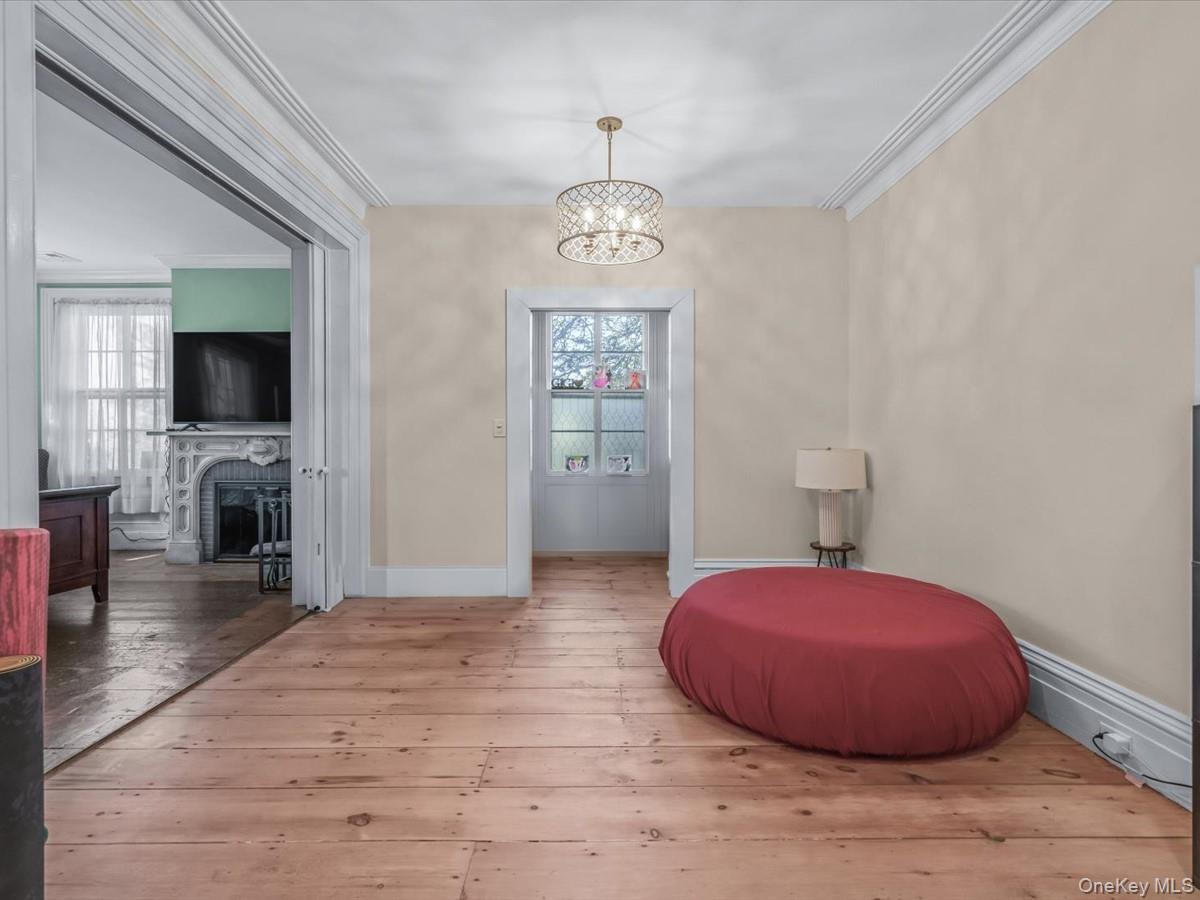 Single Family Center Queens, NY 11363, MLS-941527-22