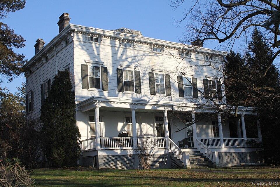 Single Family Center  Queens, NY 11363, MLS-941527-46