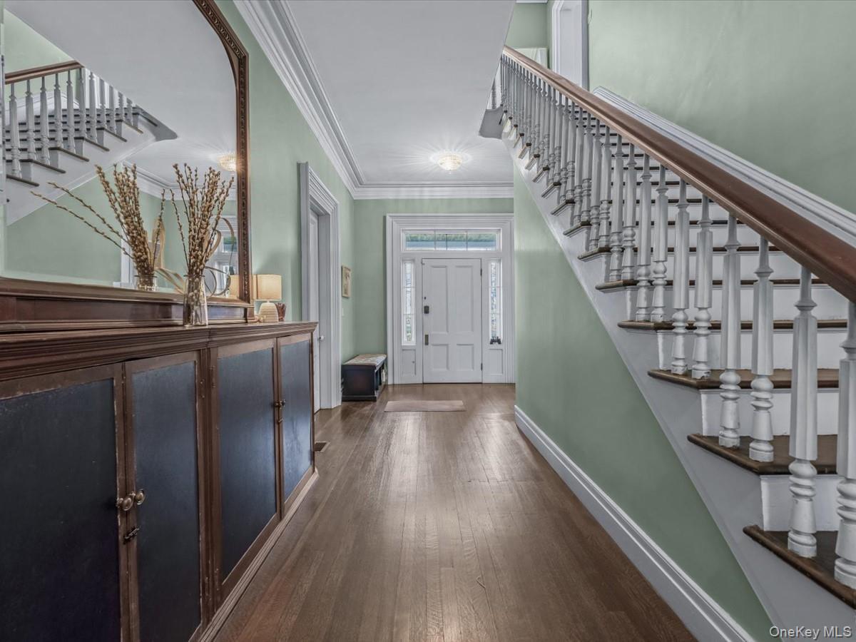 Single Family Center Queens, NY 11363, MLS-941527-7