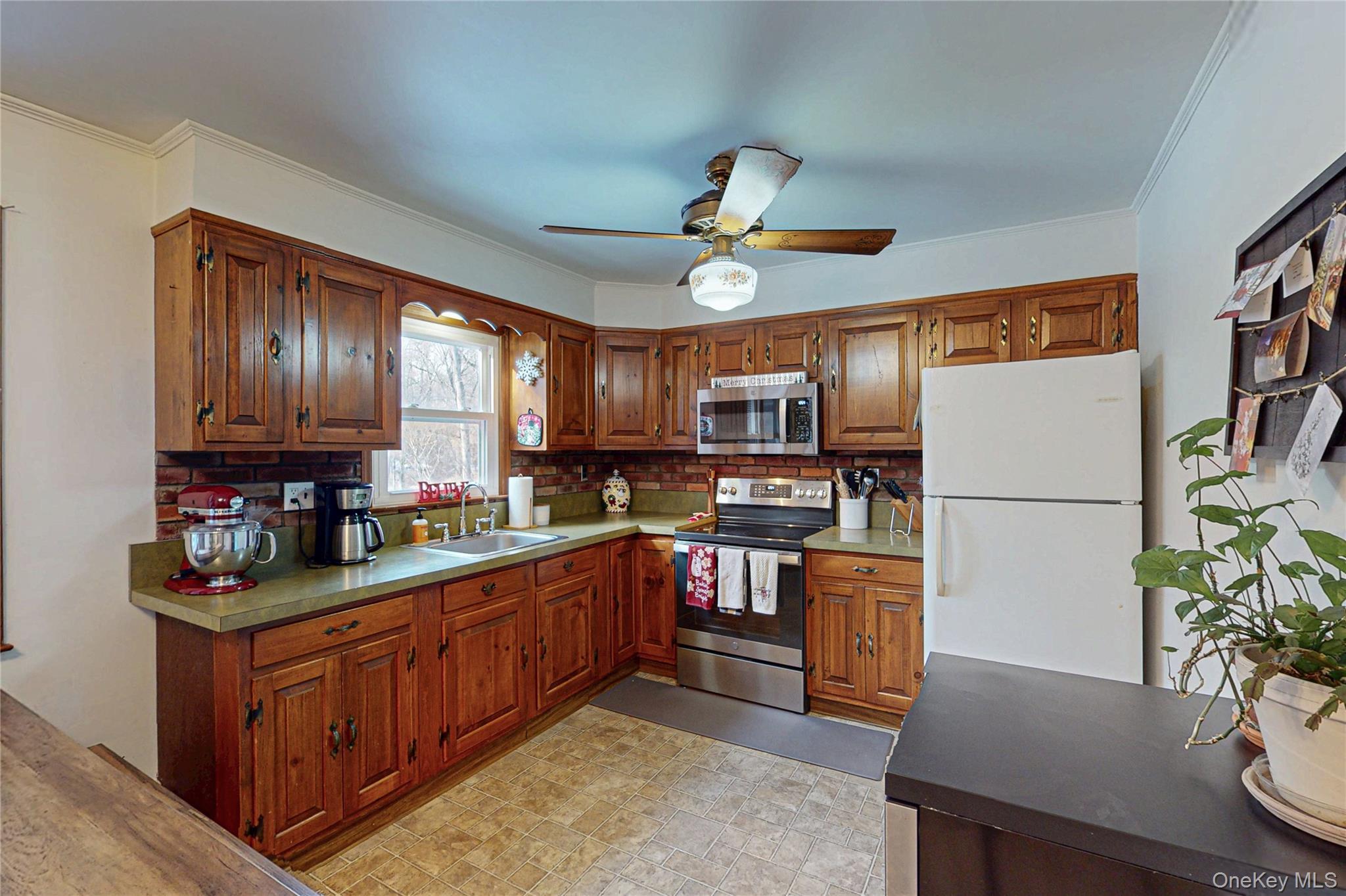 Single Family Easy  Dutchess County, NY 12533, MLS-941543-12