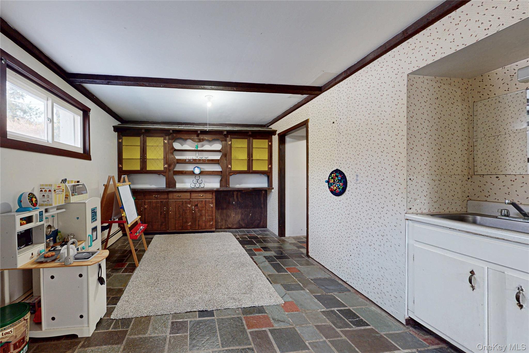 Single Family Easy  Dutchess County, NY 12533, MLS-941543-21