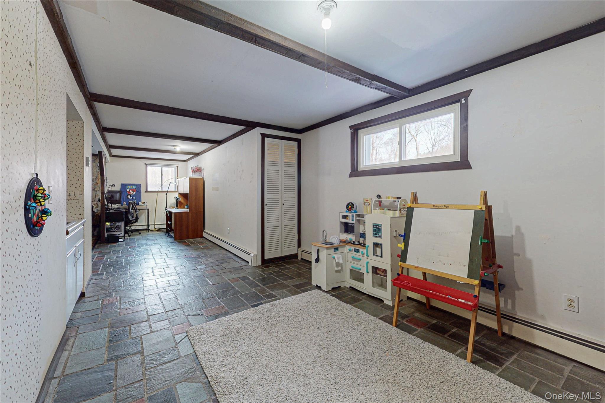 Single Family Easy  Dutchess County, NY 12533, MLS-941543-23