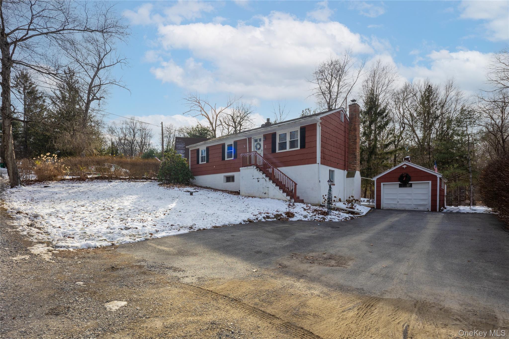 Single Family Easy  Dutchess County, NY 12533, MLS-941543-30