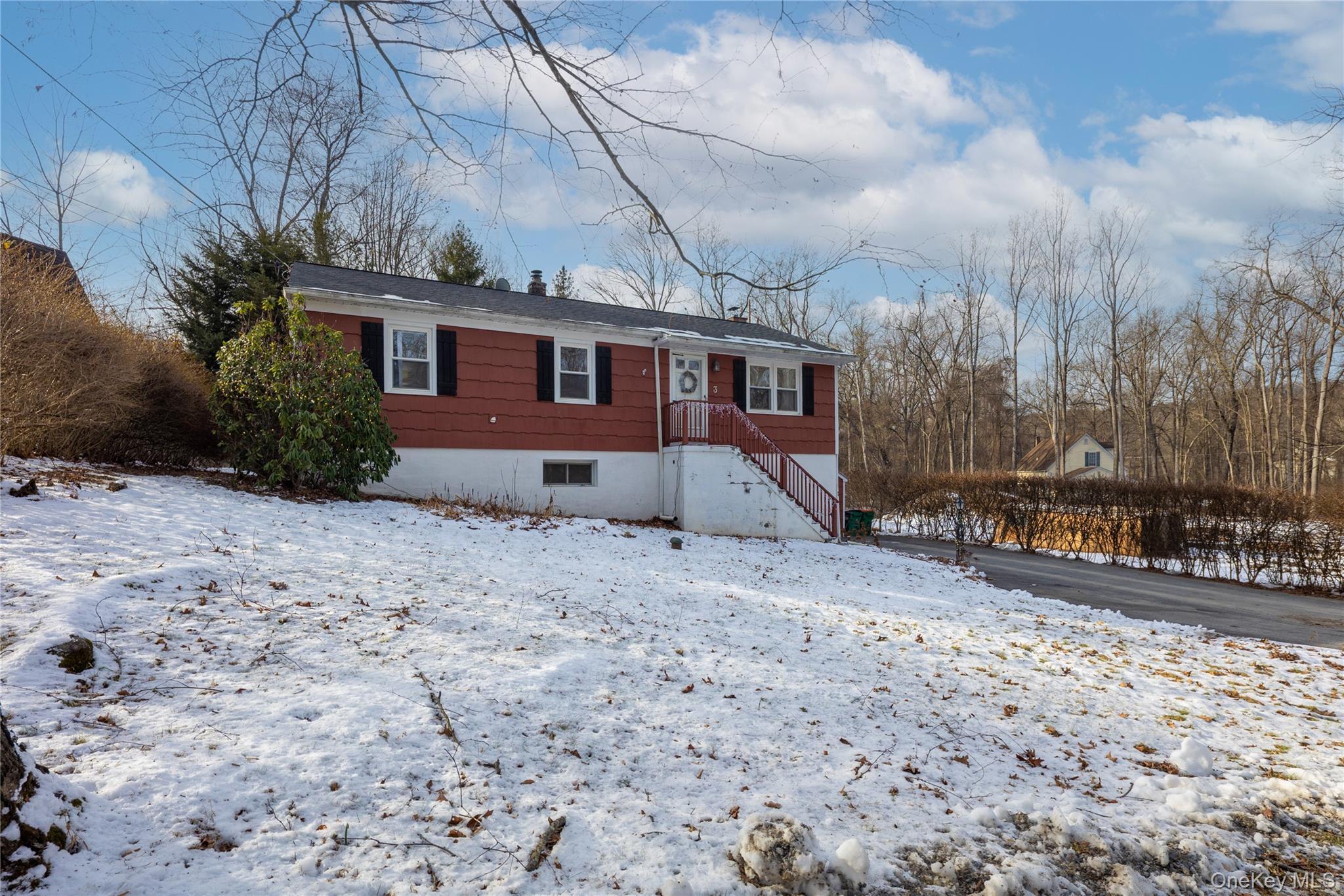 Single Family Easy  Dutchess County, NY 12533, MLS-941543-31