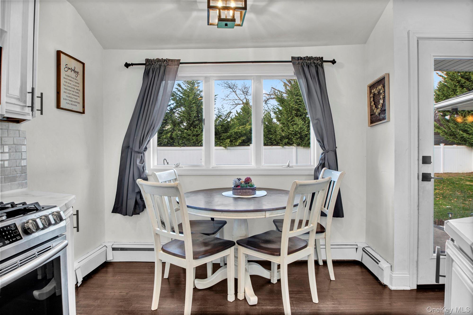 Single Family Redwood Nassau County, NY 11762, MLS-941551-6