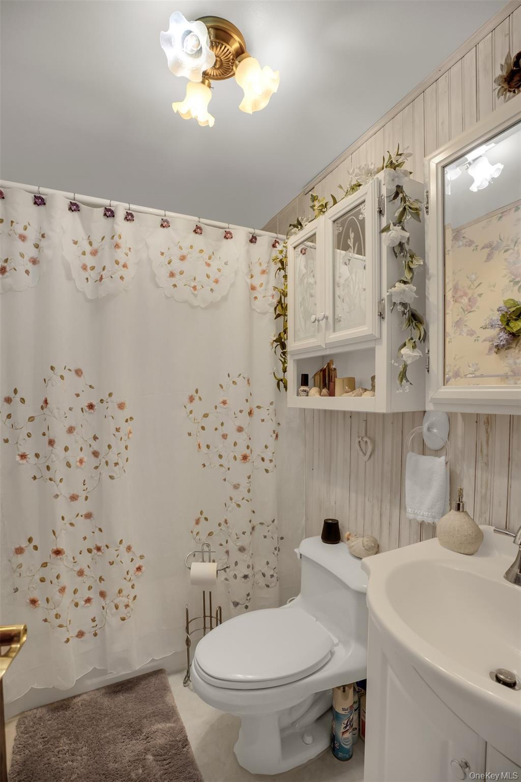 Single Family Wauwepex Suffolk County, NY 11961, MLS-941553-15