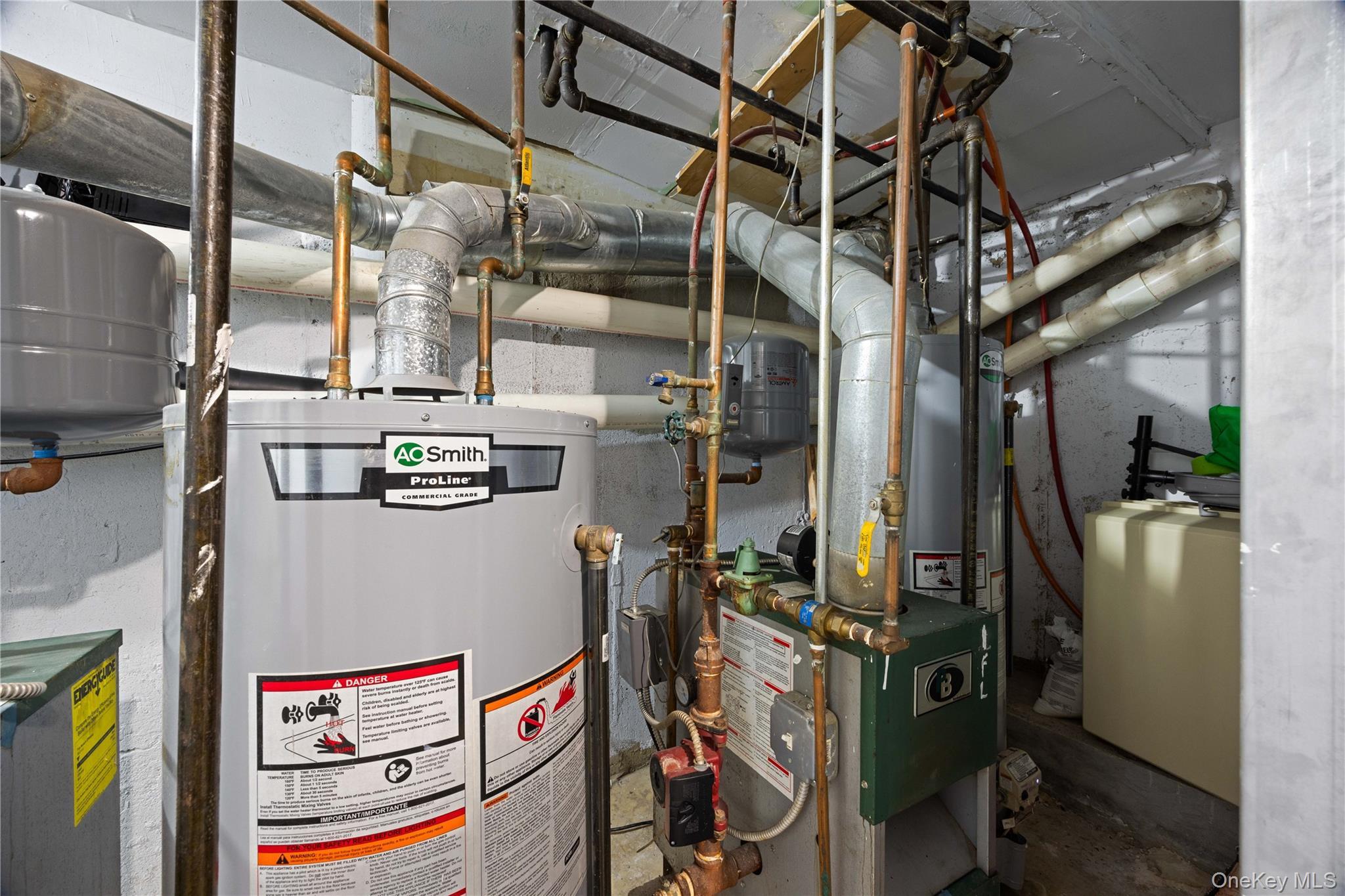 Single Family Decatur  Bronx, NY 10458, MLS-941554-30