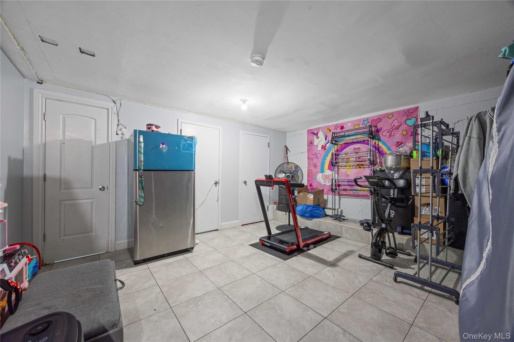 Single Family Decatur  Bronx, NY 10458, MLS-941554-31