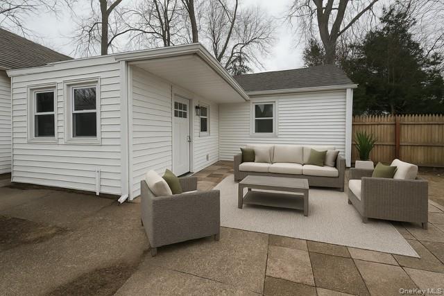 Single Family Spar Suffolk County, NY 11951, MLS-941555-2