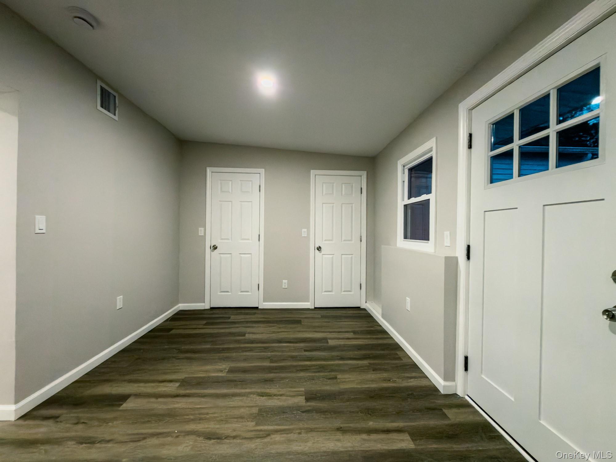 Single Family Spar Suffolk County, NY 11951, MLS-941555-20