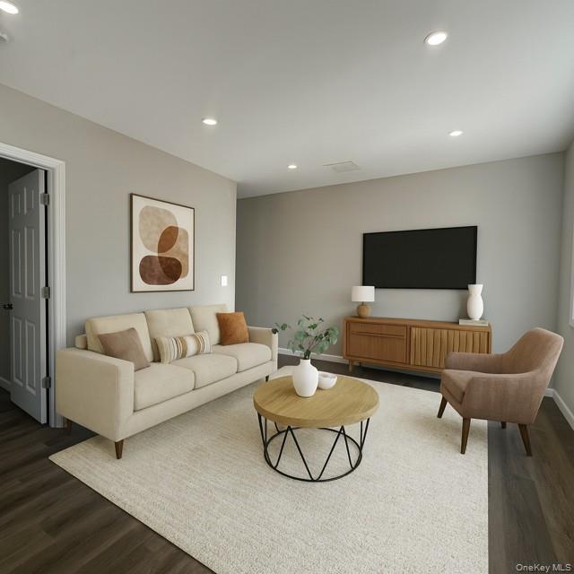 Single Family Spar Suffolk County, NY 11951, MLS-941555-9