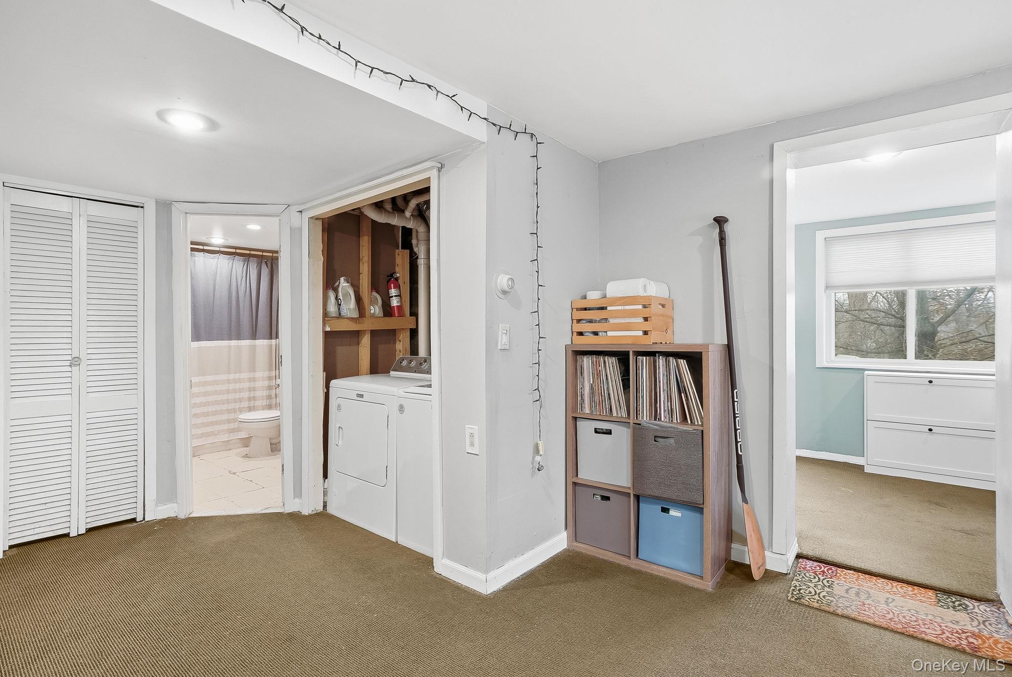 Single Family Massachusetts  Rockland County, NY 10920, MLS-941560-16