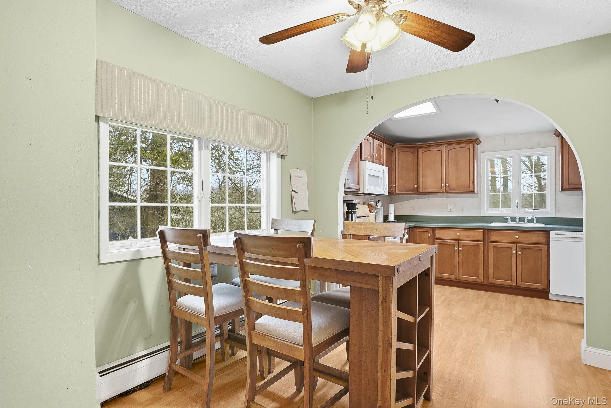 Single Family Massachusetts  Rockland County, NY 10920, MLS-941560-7