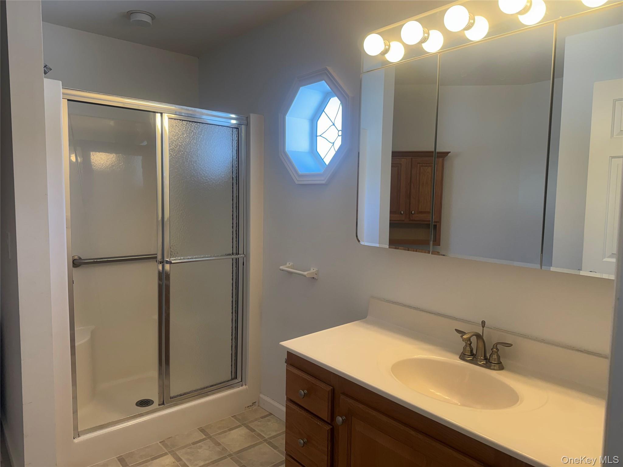 Single Family Middle  Suffolk County, NY 11933, MLS-941578-12