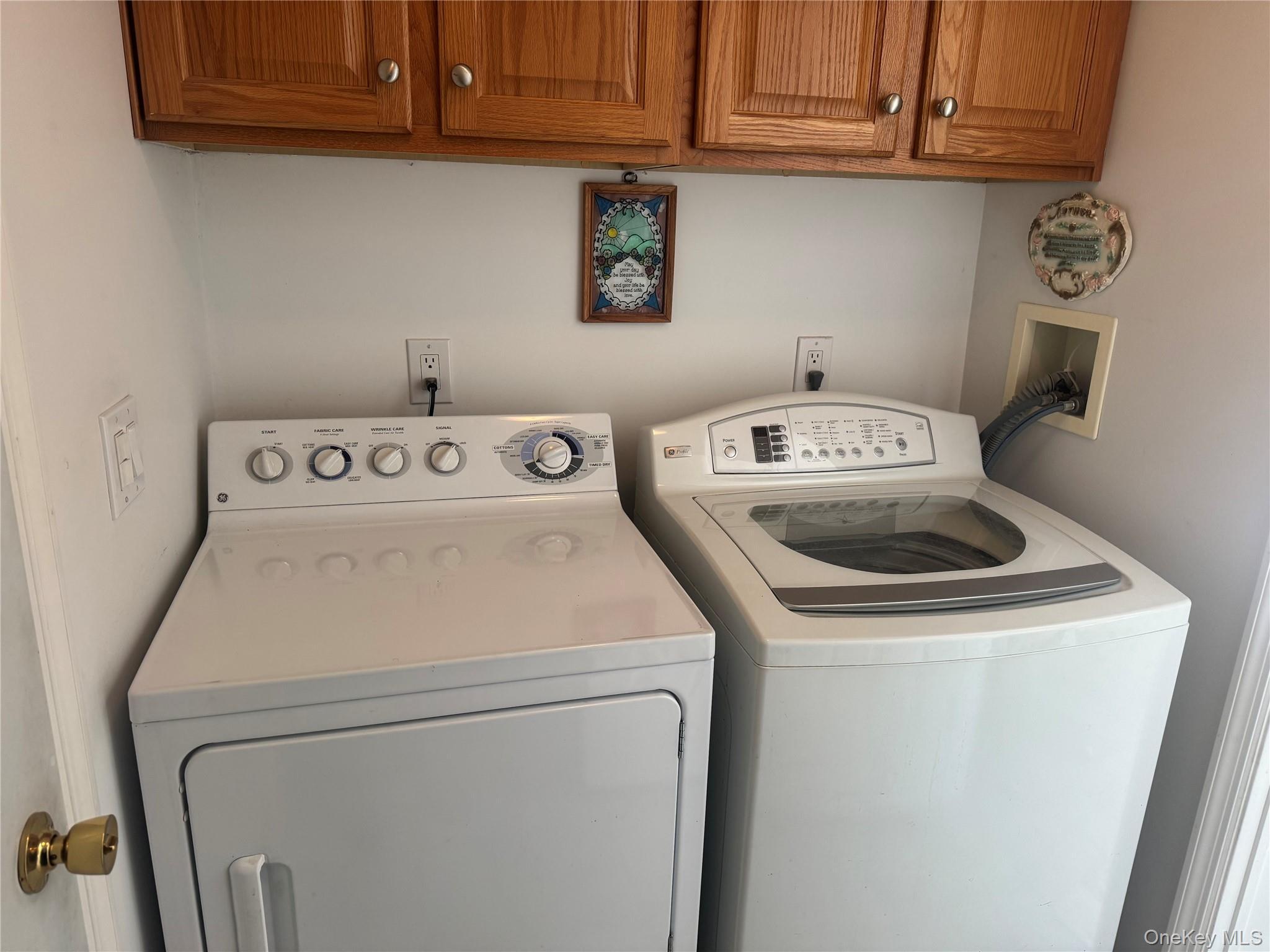 Single Family Middle  Suffolk County, NY 11933, MLS-941578-19