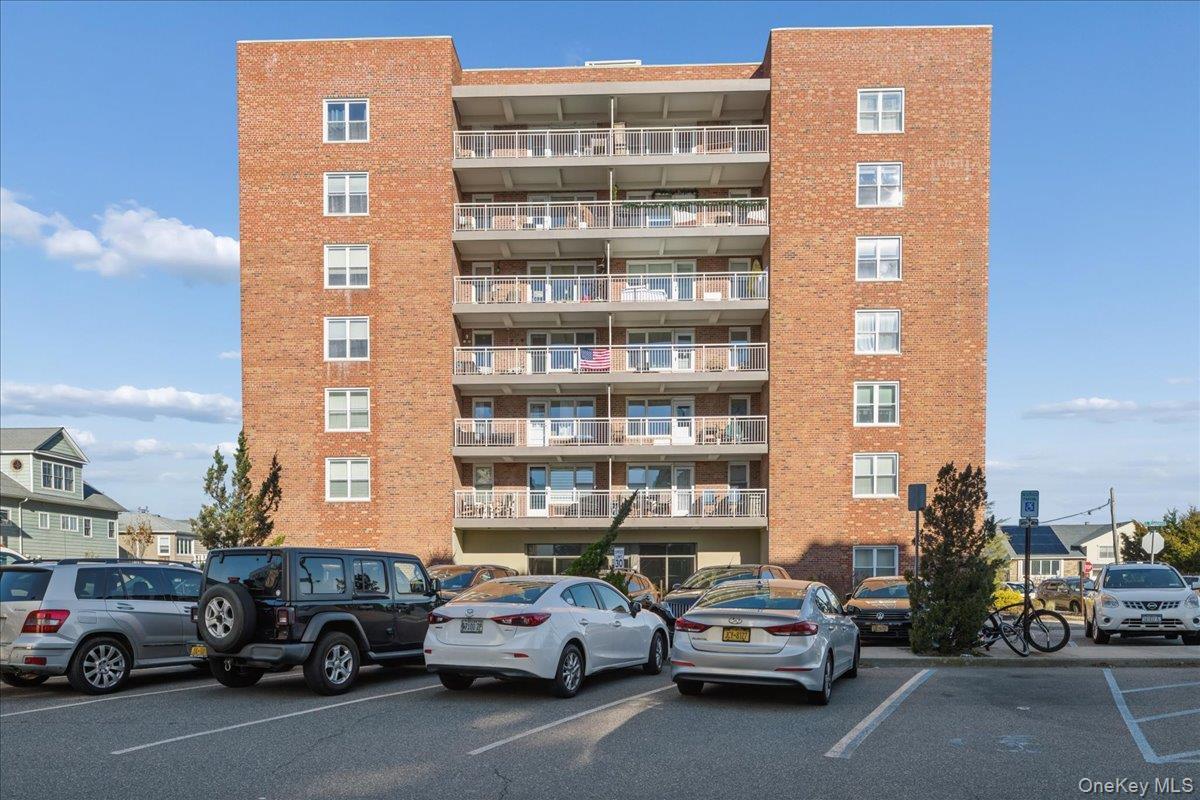 Coop Broadway  Nassau County, NY 11561, MLS-941593-2