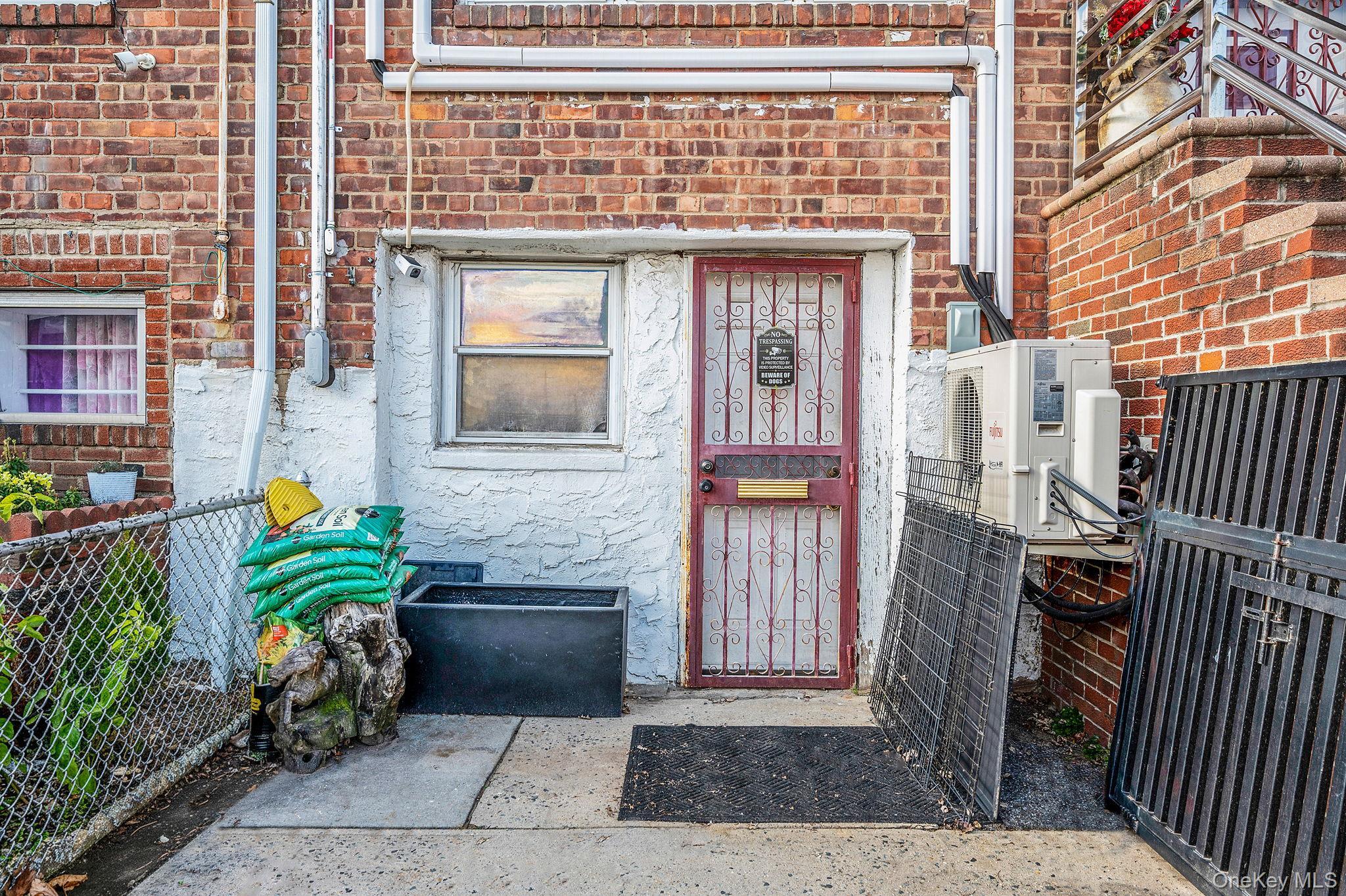 Single Family Eveleth Queens, NY 11434, MLS-941600-2