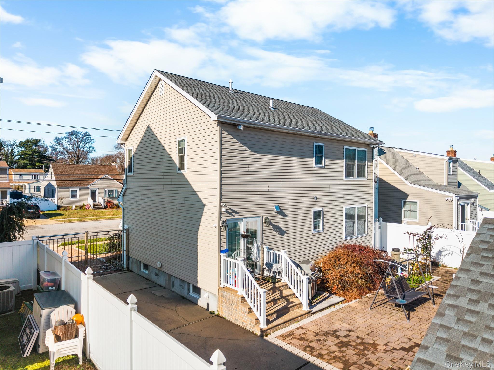 Single Family Atlantic  Nassau County, NY 11793, MLS-941602-22