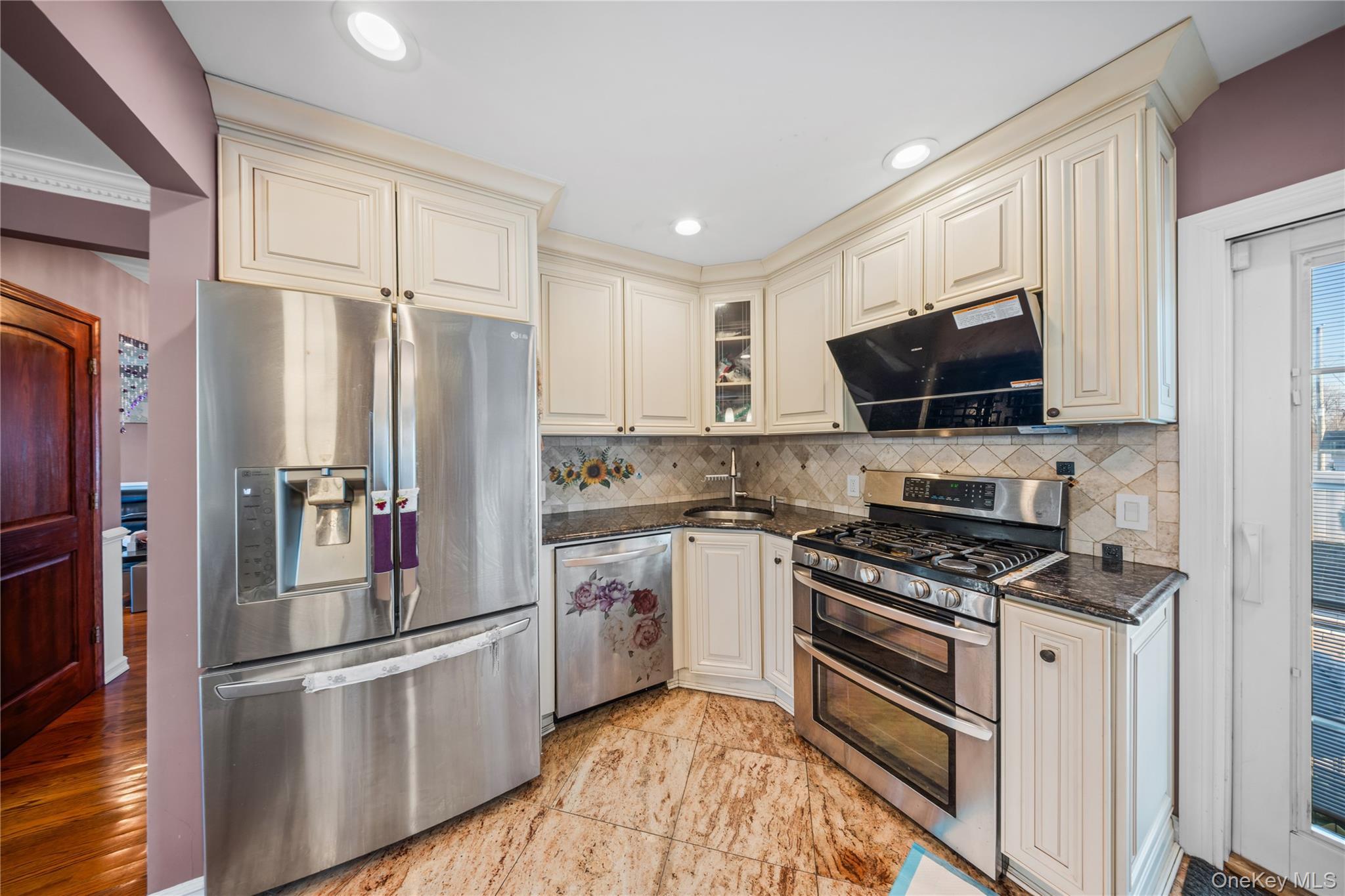 Single Family Atlantic  Nassau County, NY 11793, MLS-941602-6