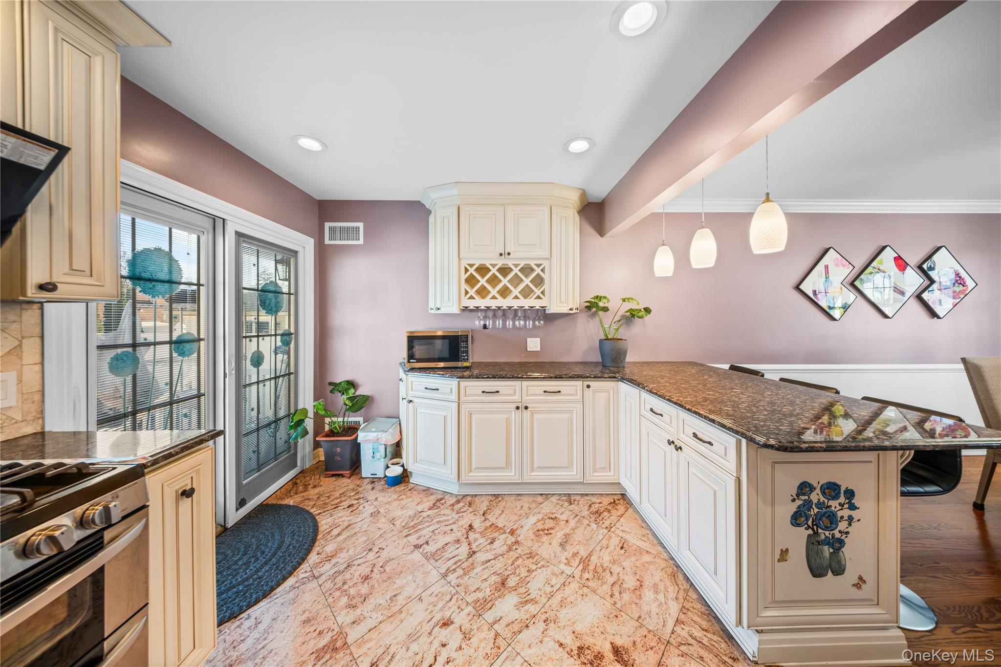 Single Family Atlantic  Nassau County, NY 11793, MLS-941602-7