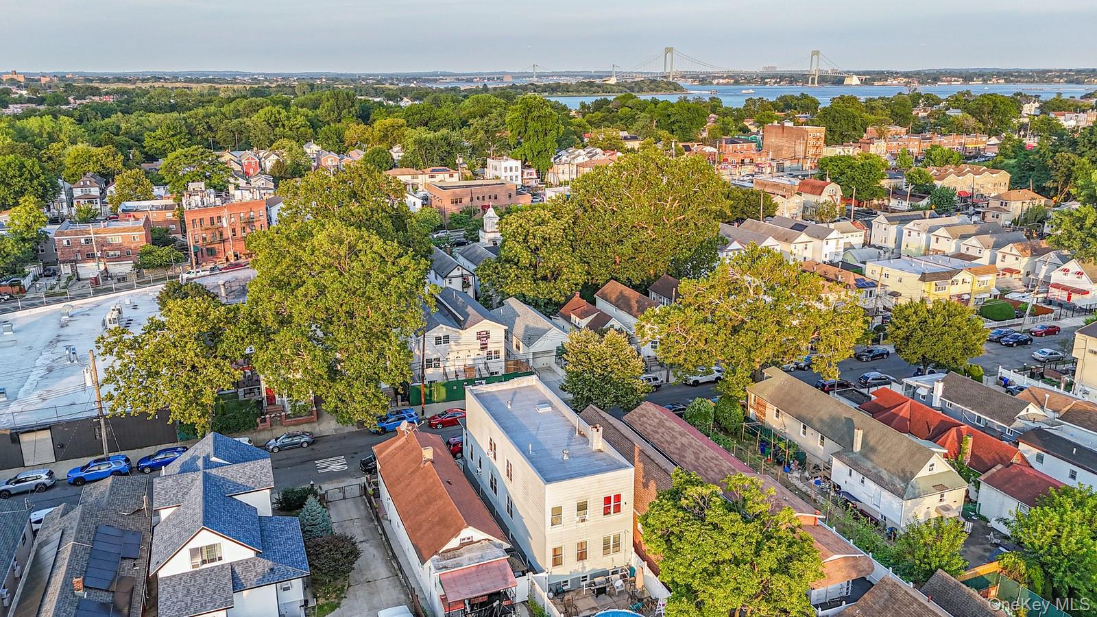 Single Family Underhill Bronx, NY 10473, MLS-941605-28