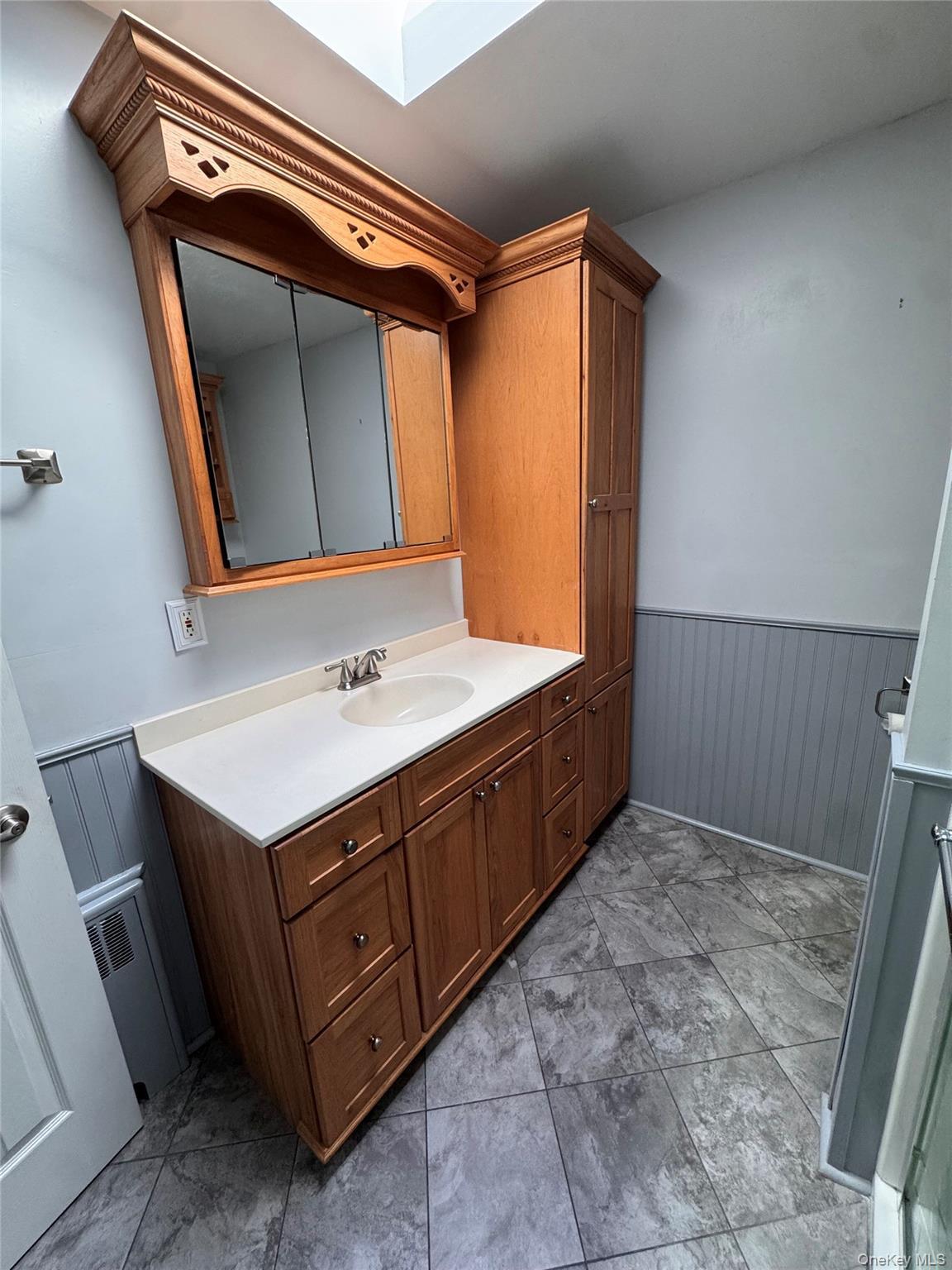 Single Family Schoenfeld Suffolk County, NY 11772, MLS-941607-12