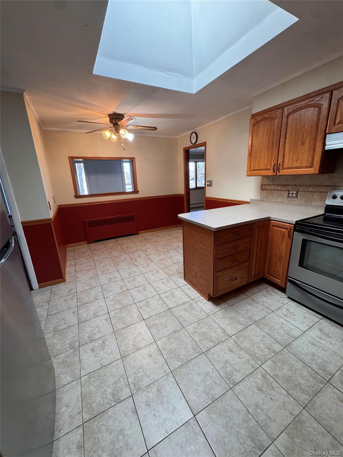 Single Family Schoenfeld Suffolk County, NY 11772, MLS-941607-6