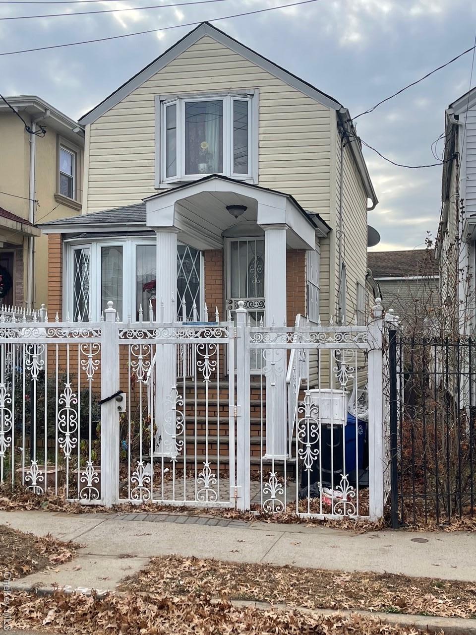 Single Family 130th Queens, NY 11436, MLS-941608-2