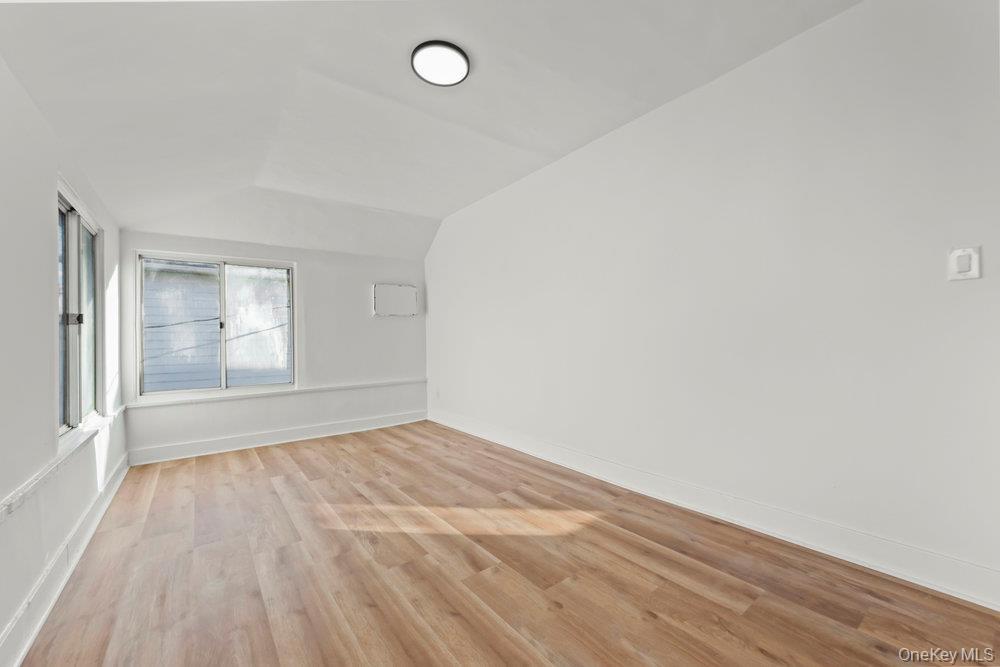 Single Family Chestnut Westchester County, NY 10553, MLS-941623-23