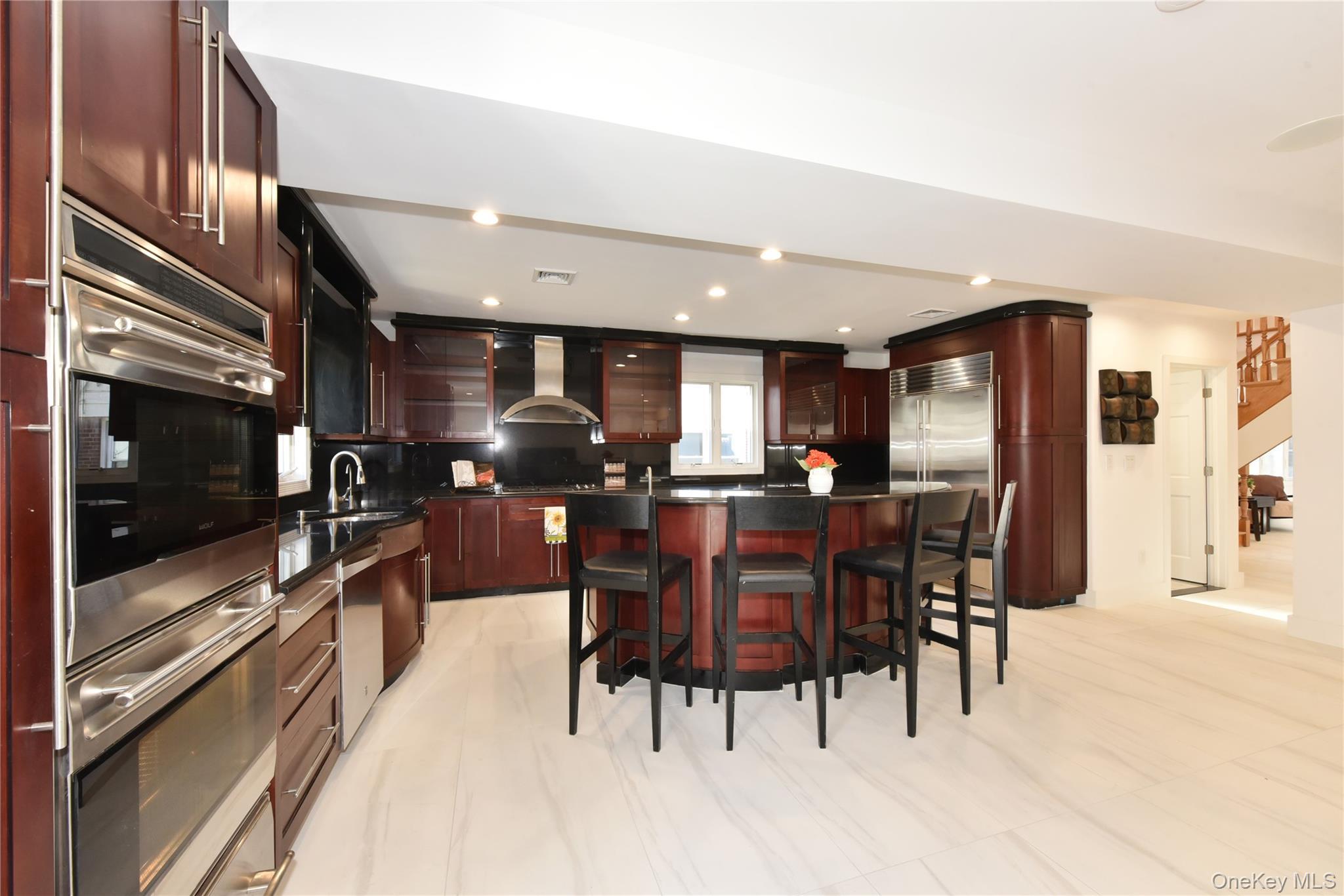 Single Family Midland Queens, NY 11432, MLS-941627-15