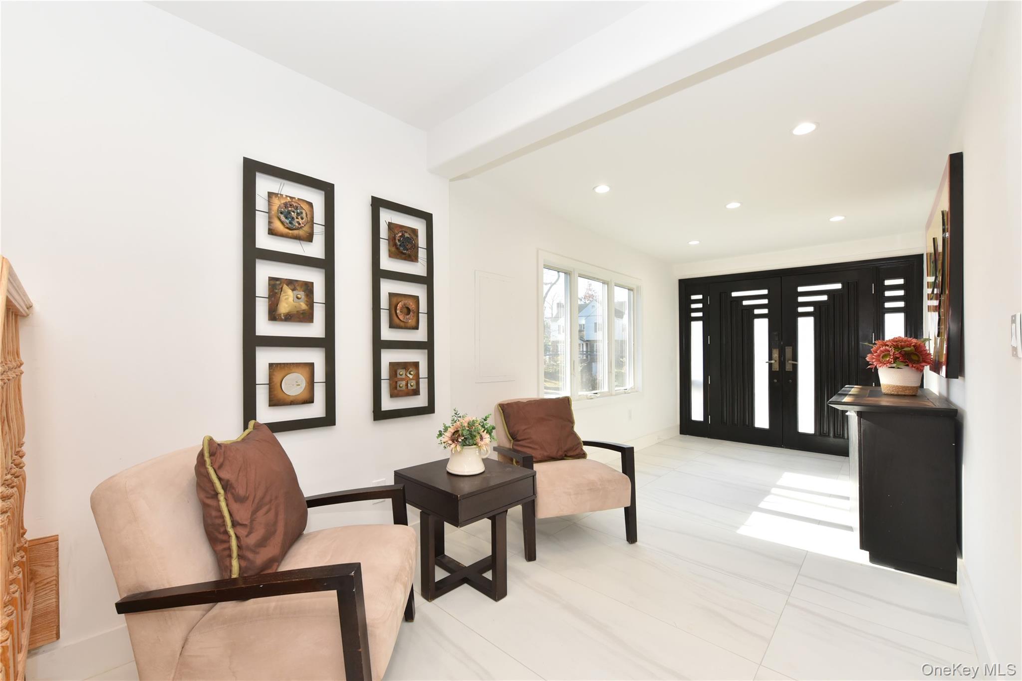 Single Family Midland Queens, NY 11432, MLS-941627-6