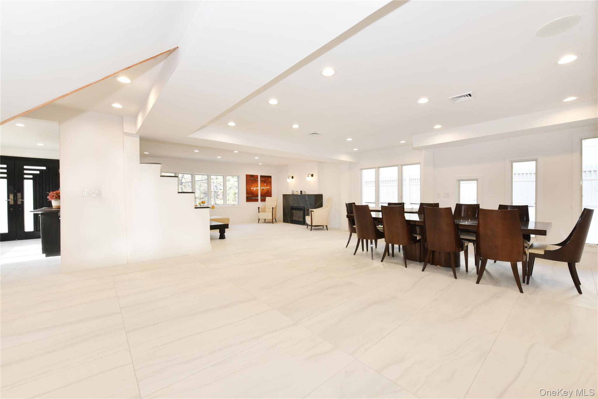 Single Family Midland Queens, NY 11432, MLS-941627-8