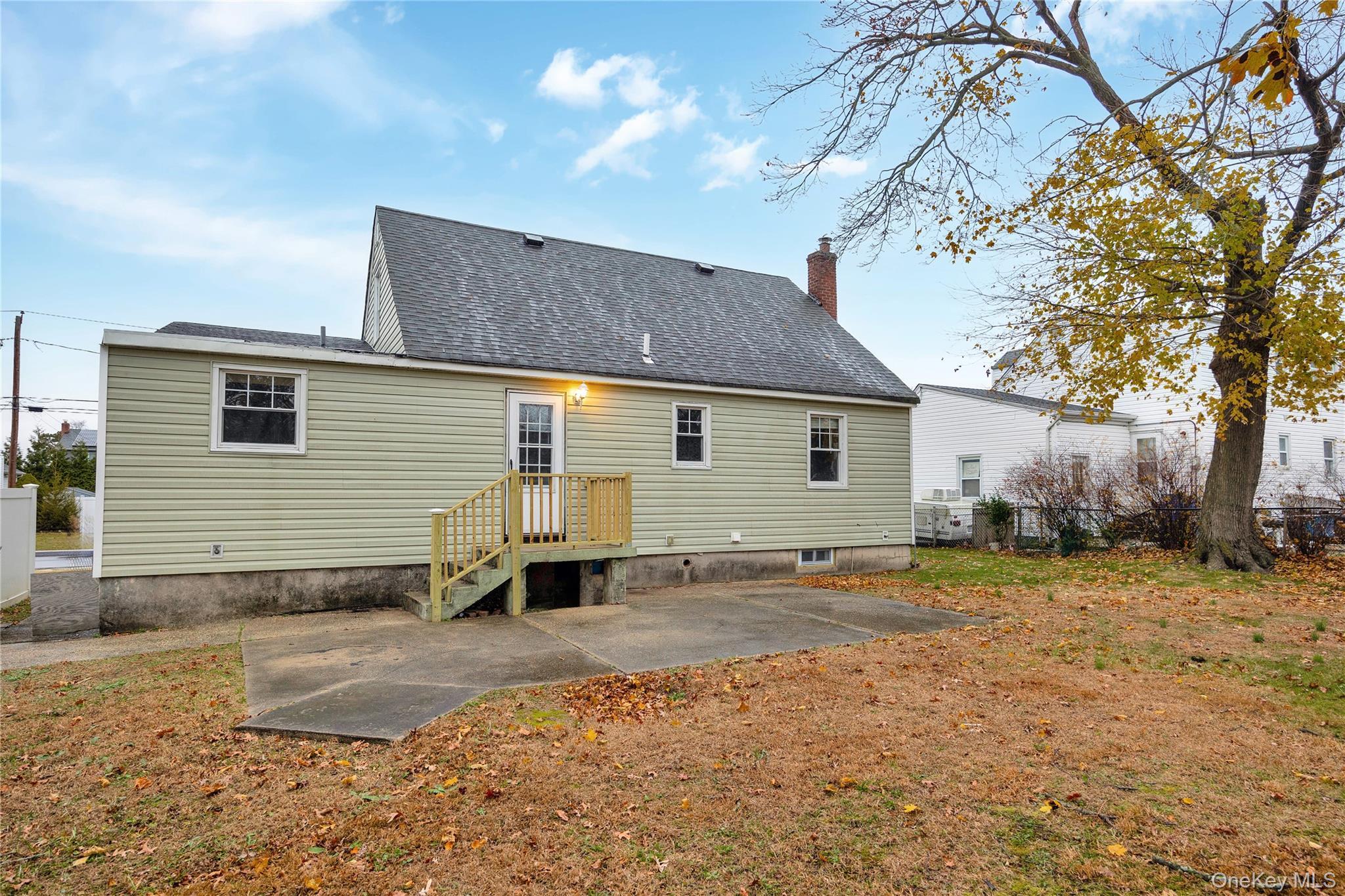 Single Family Brook Suffolk County, NY 11704, MLS-941642-10