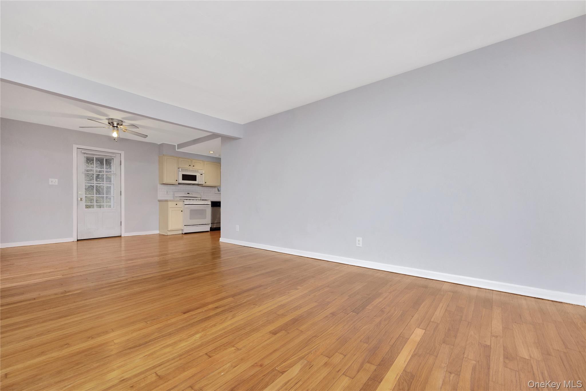 Single Family Brook Suffolk County, NY 11704, MLS-941642-17