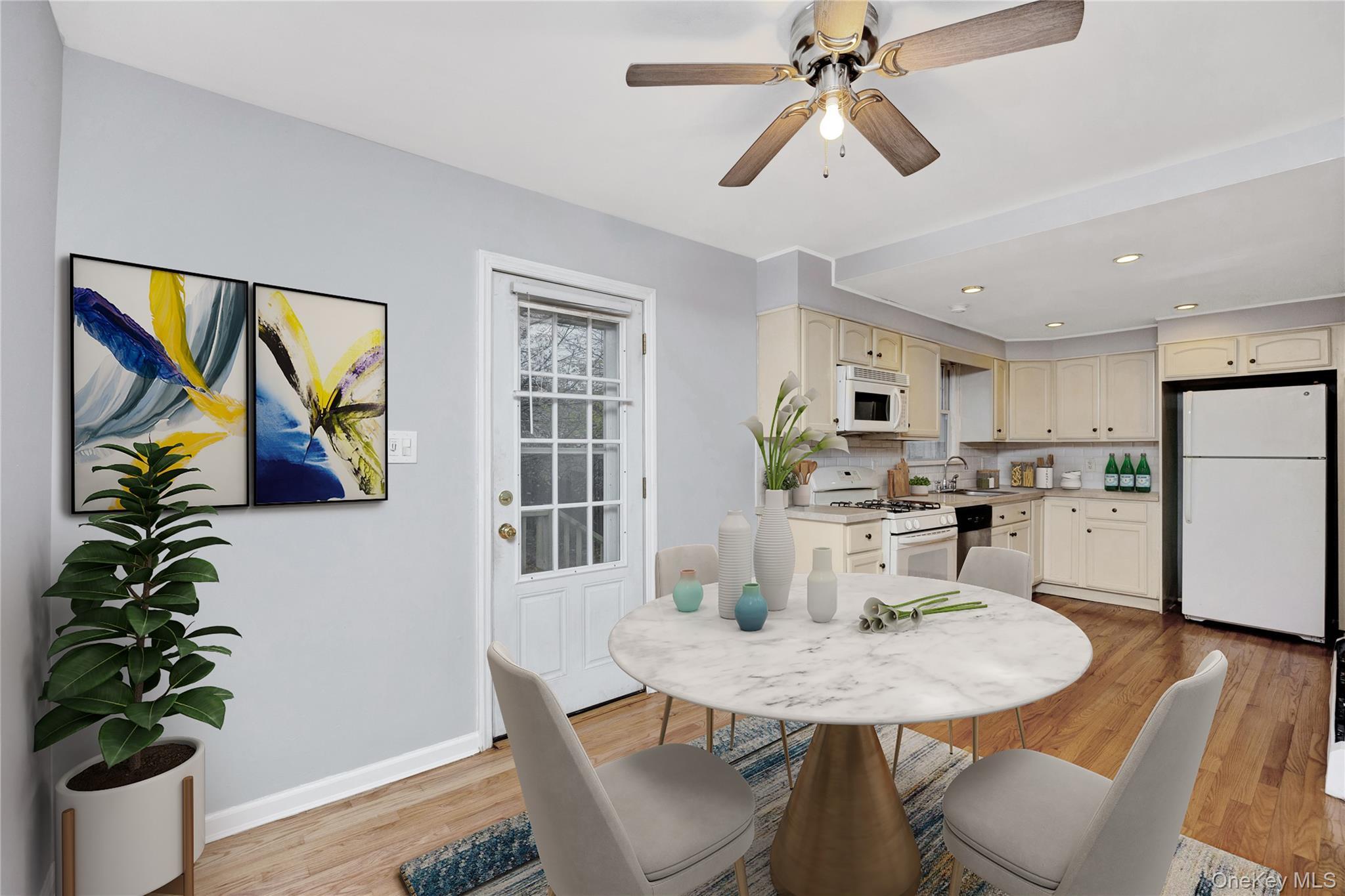 Single Family Brook Suffolk County, NY 11704, MLS-941642-25