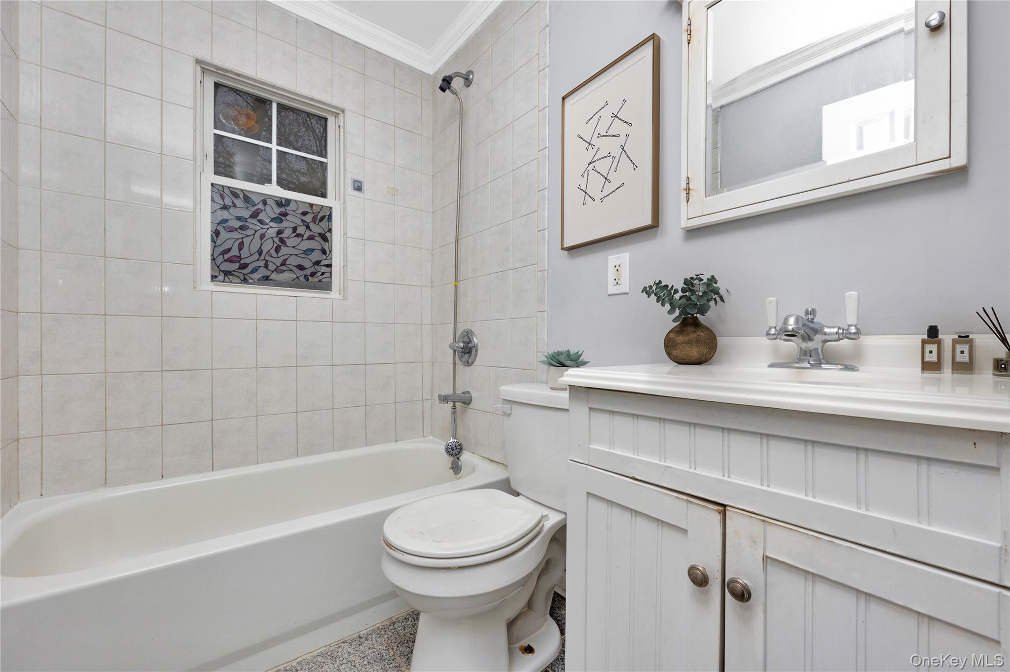 Single Family Brook Suffolk County, NY 11704, MLS-941642-30