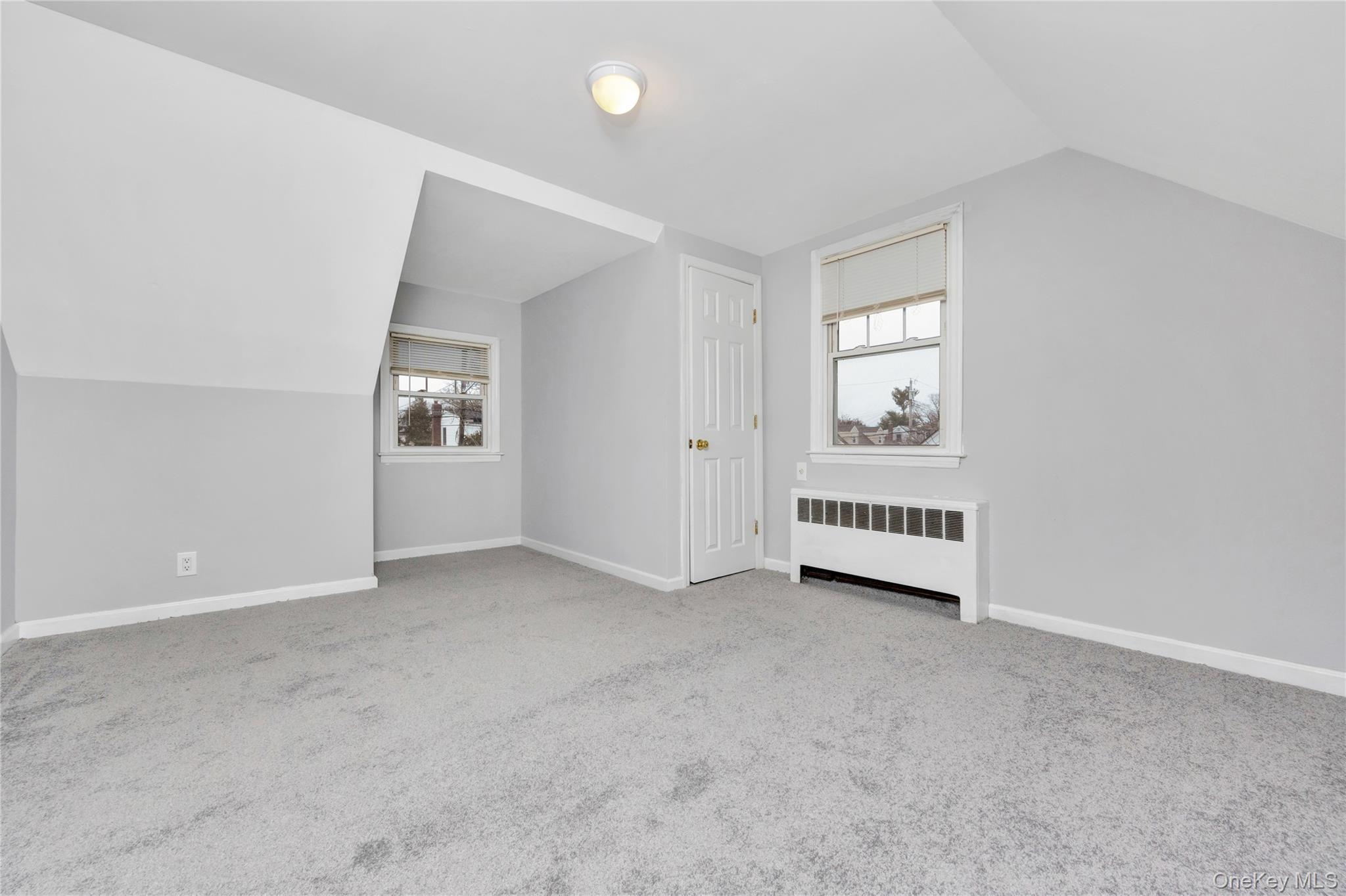 Single Family Brook Suffolk County, NY 11704, MLS-941642-35