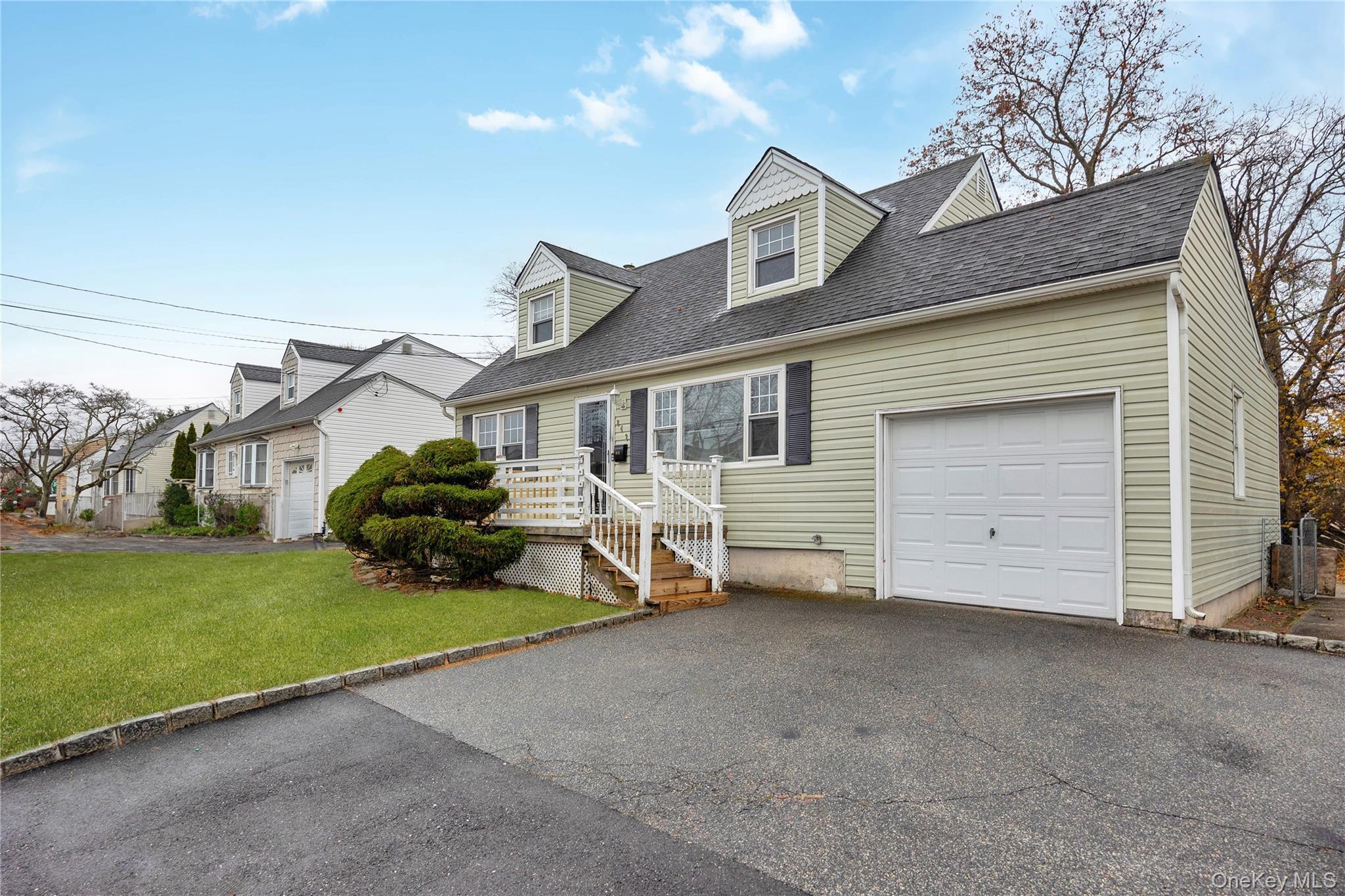 Single Family Brook Suffolk County, NY 11704, MLS-941642-5