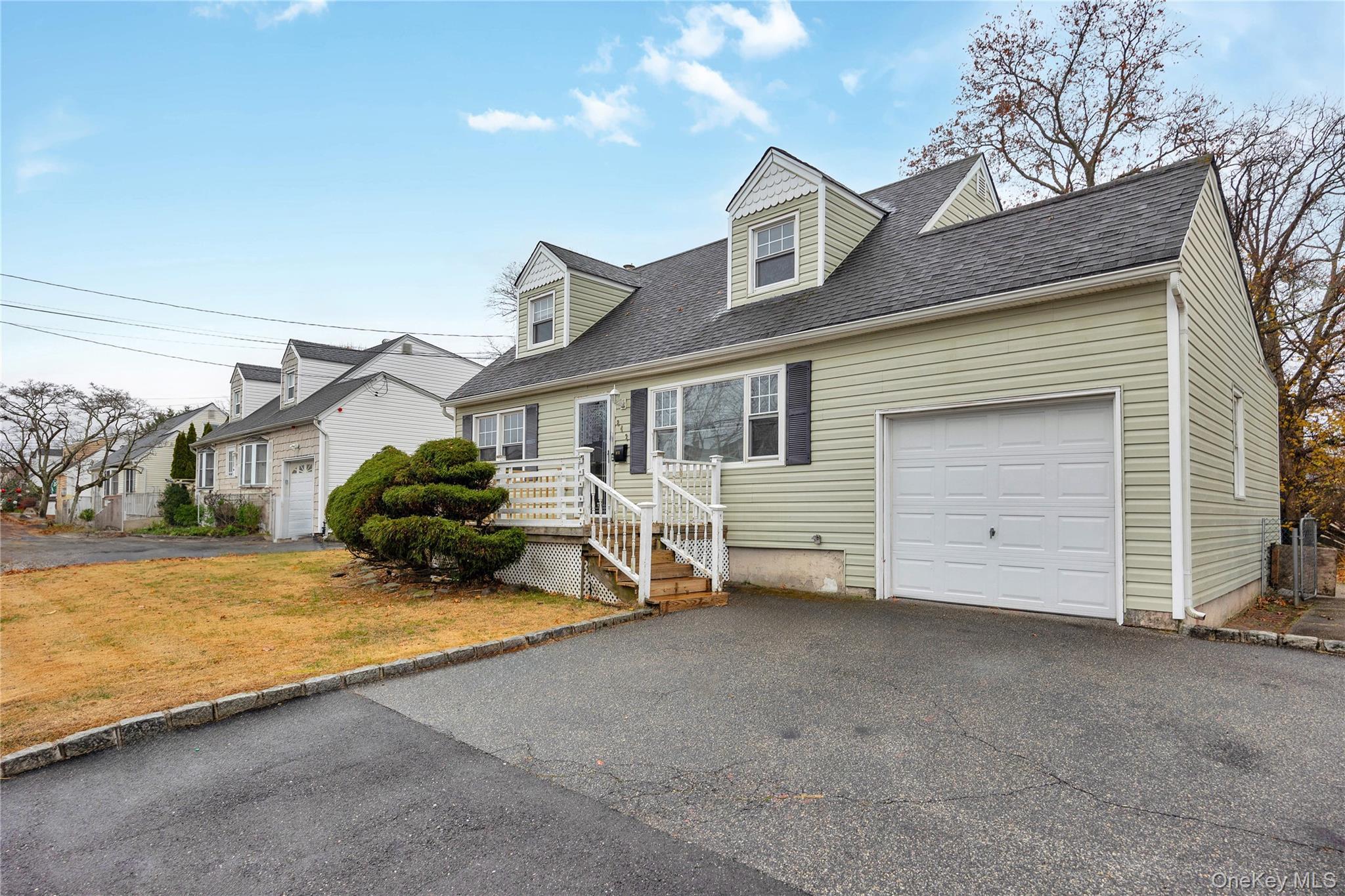 Single Family Brook Suffolk County, NY 11704, MLS-941642-6