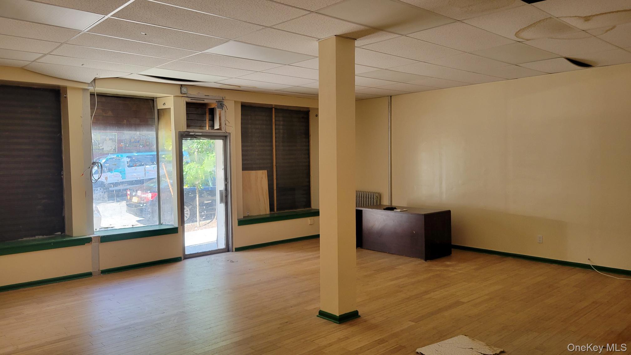 Commercial Lease Ogden  Bronx, NY 10452, MLS-941653-5