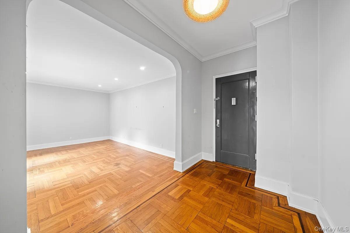 Coop Park Manhattan, NY 10034, MLS-941667-7