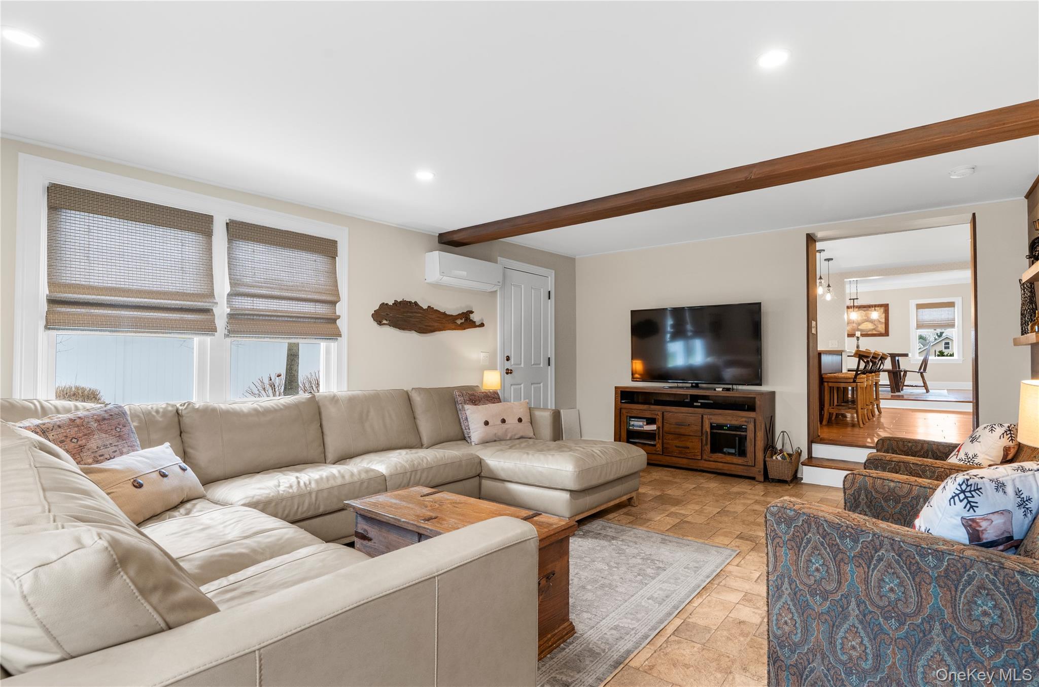 Single Family Union  Suffolk County, NY 11751, MLS-941675-14