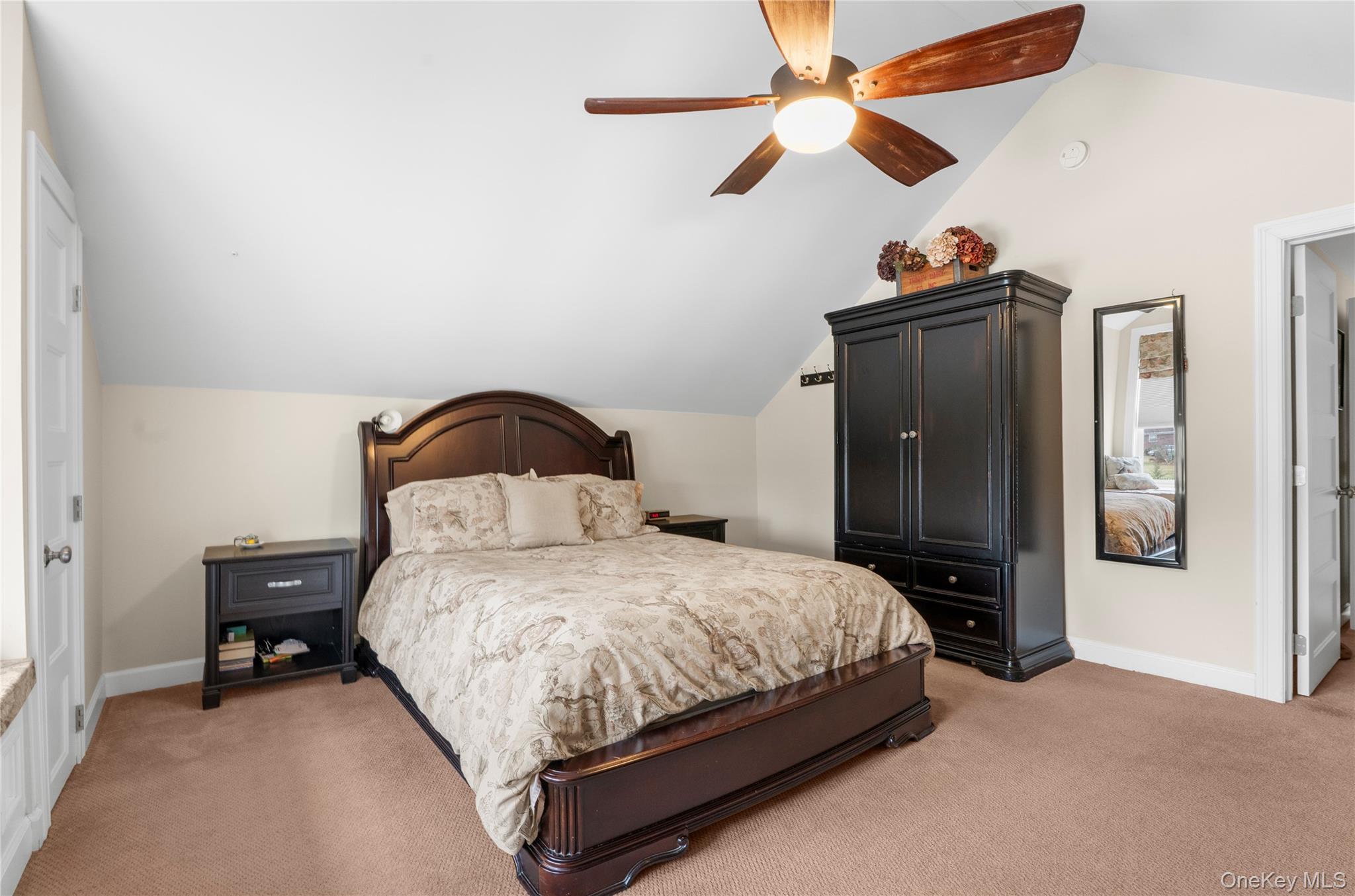 Single Family Union  Suffolk County, NY 11751, MLS-941675-25