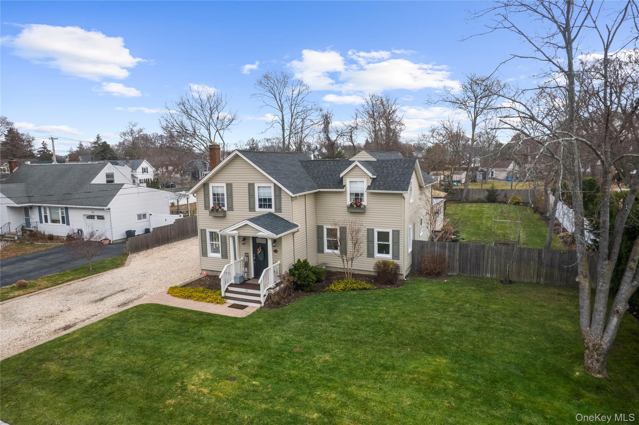 Single Family Union  Suffolk County, NY 11751, MLS-941675-3