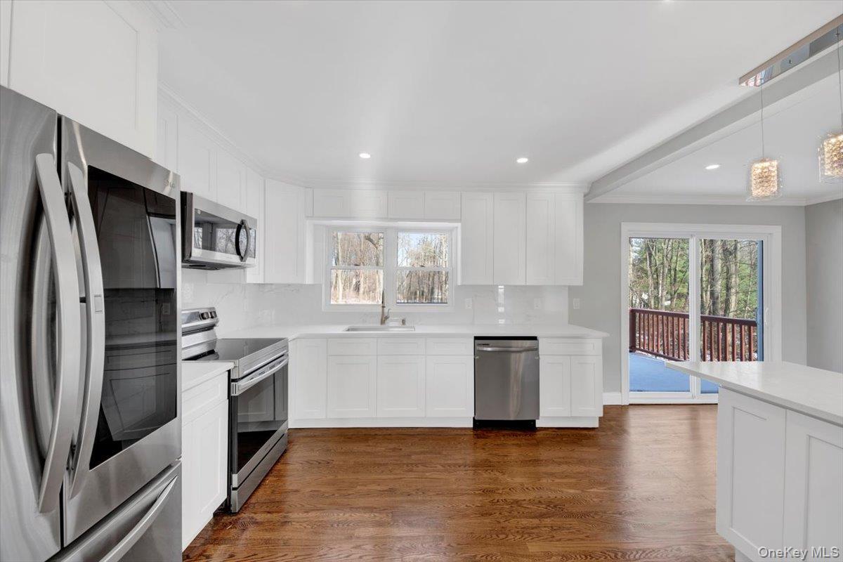 Single Family Dahlia Putnam County, NY 10541, MLS-941718-11