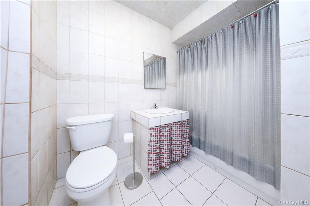 Single Family 71st  Brooklyn, NY 11204, MLS-941724-17