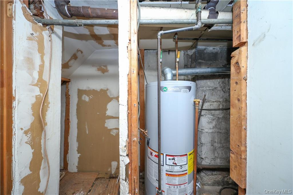 Single Family 71st  Brooklyn, NY 11204, MLS-941724-22